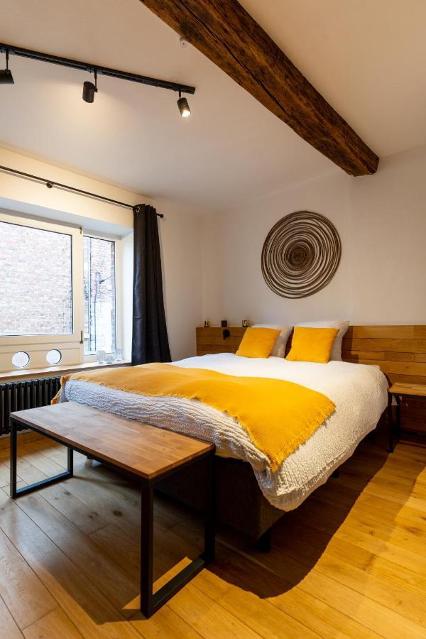 Ardenne Bnb Gite Urbain Avec Terrasse Marche-en-Famenne Exterior photo